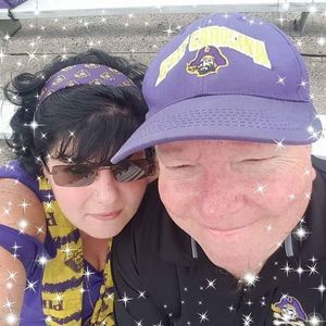 Meet your Posher, Phoebe